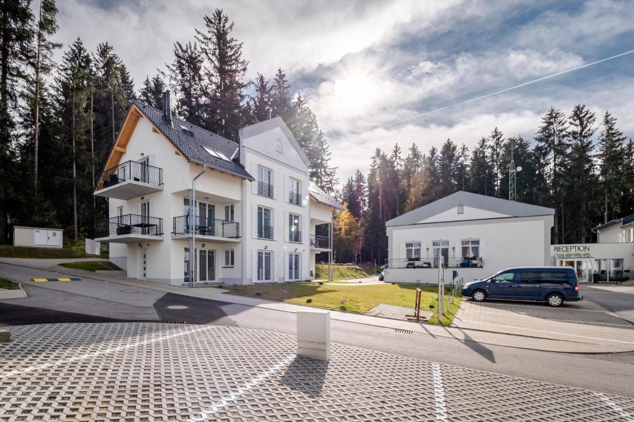 Deluxe Apartment Lipno - Lake Side Village, Frymburk Nad Vltavou Esterno foto