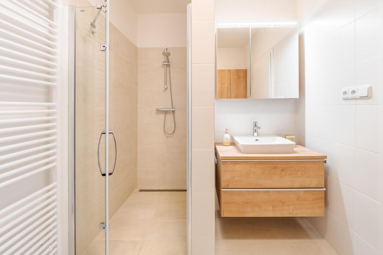 Deluxe Apartment Lipno - Lake Side Village, Frymburk Nad Vltavou Esterno foto