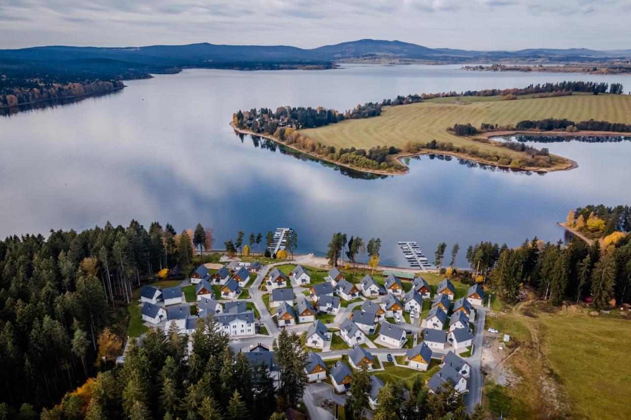 Deluxe Apartment Lipno - Lake Side Village, Frymburk Nad Vltavou Esterno foto
