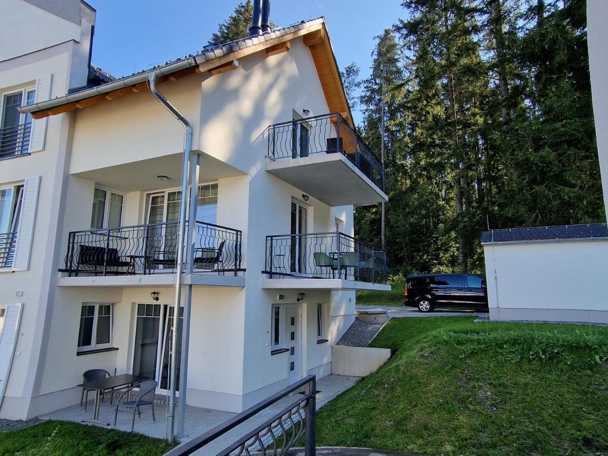 Deluxe Apartment Lipno - Lake Side Village, Frymburk Nad Vltavou Esterno foto