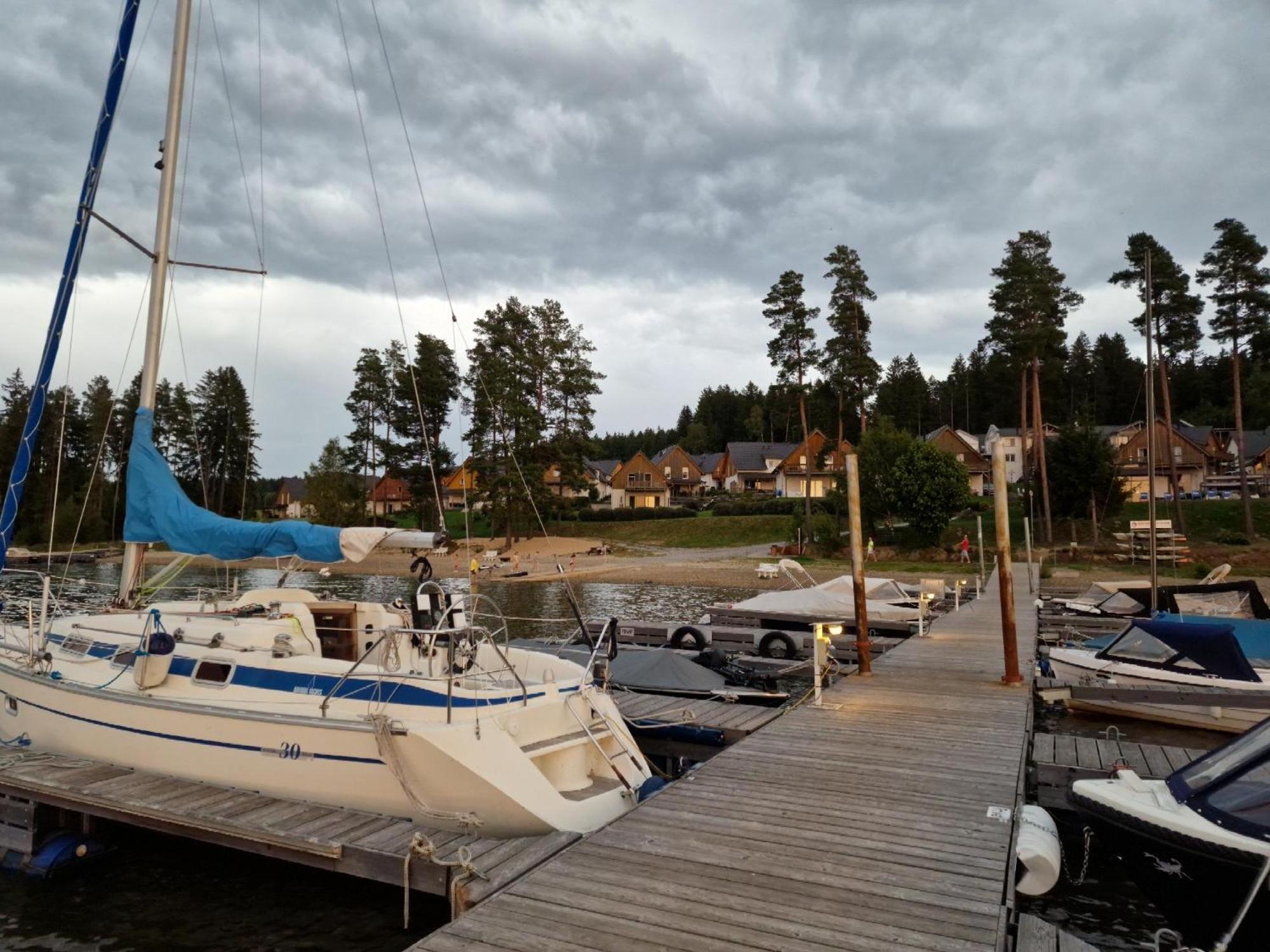 Deluxe Apartment Lipno - Lake Side Village, Frymburk Nad Vltavou Esterno foto